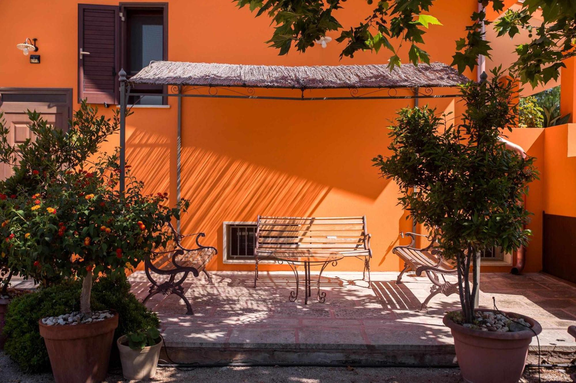 Villa Claudia By Vivimy Parabita Extérieur photo