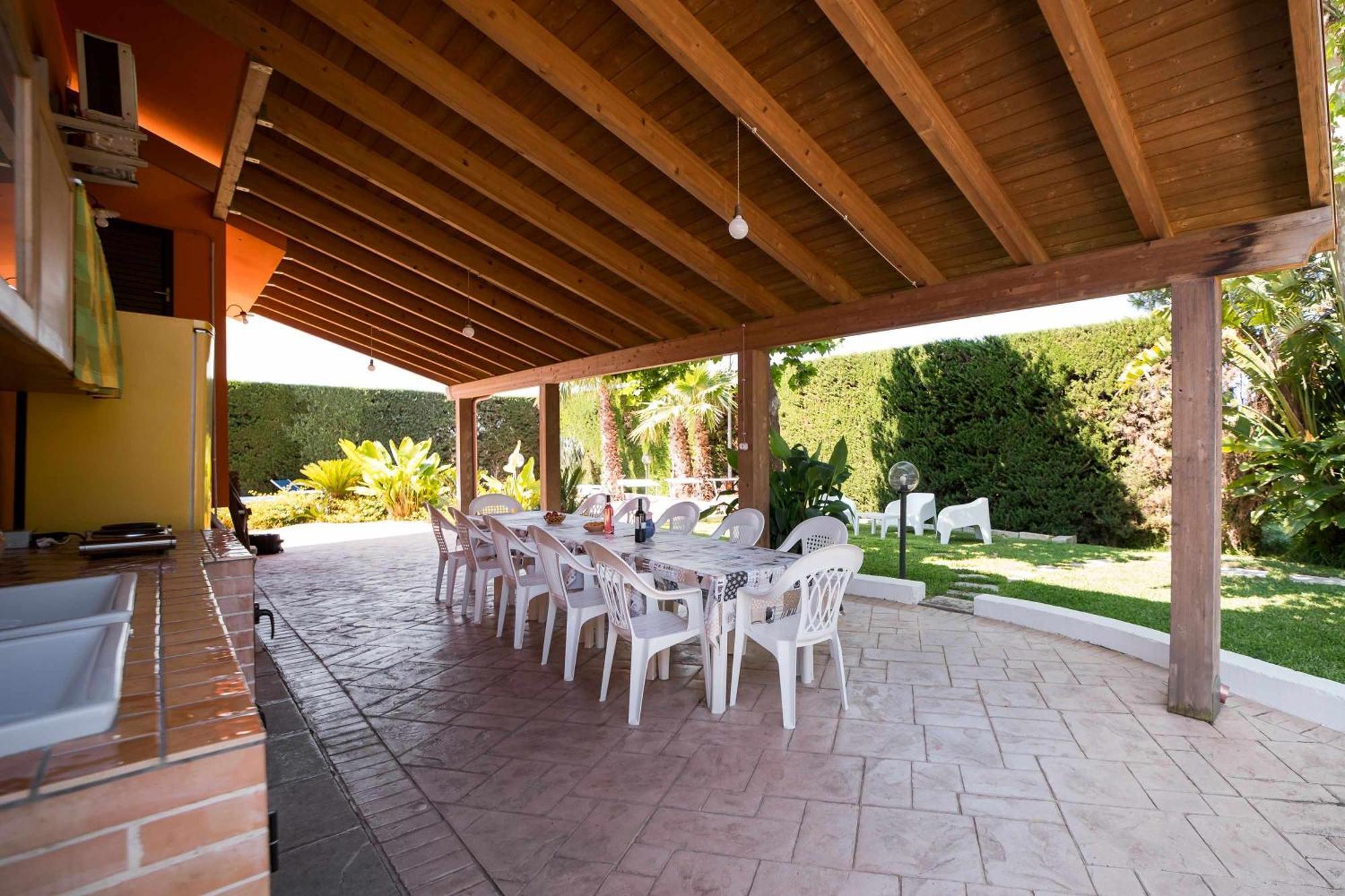 Villa Claudia By Vivimy Parabita Extérieur photo